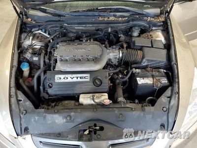 Zdjęcie 11 z 12 samochodu: 2004 HONDA ACCORD EX VIN:1HGCM66584A094878 - miniatura