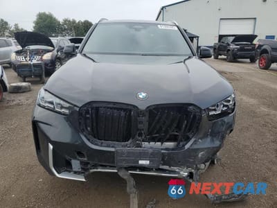 Piąte zdjęcie samochodu w środku: 2024 BMW X5 XDRIVE40I VIN:5UX23EU00R9U66638 - miniatura
