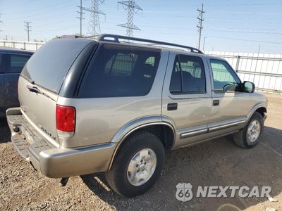 Trzecie zdjęcie samochodu z tyłu: 2001 CHEVROLET BLAZER VIN:1GNDT13W31K236282 - miniatura