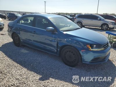 Czwarte zdjęcie samochodu z boku: 2017 VOLKSWAGEN JETTA S VIN:3VW2B7AJXHM396494 - miniatura