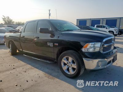 Czwarte zdjęcie samochodu z boku: 2019 RAM 1500 CLASSIC SLT VIN:1C6RR6TT6KS528095 - miniatura