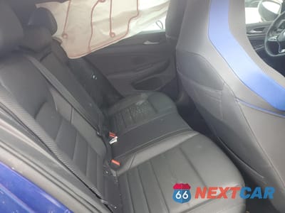 Zdjęcie 10 z 14 samochodu: 2023 VOLKSWAGEN GOLF R VIN:WVWFB7CD1PW131148 - miniatura
