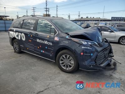 Czwarte zdjęcie samochodu z boku: 2025 TOYOTA SIENNA LE VIN:5TDKRKEC3SS233495 - miniatura