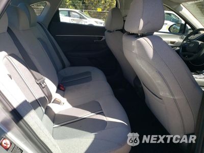 Zdjęcie 10 z 13 samochodu: 2021 HYUNDAI SONATA SE VIN:5NPEG4JA3MH121162 - miniatura