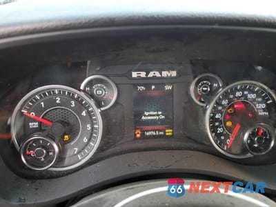 Zdjęcie 9 z 12 samochodu: 2024 RAM 2500 TRADESMAN VIN:3C6UR5CJ3RG161810 - miniatura