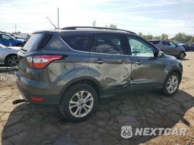 Trzecie zdjęcie samochodu z tyłu: 2018 FORD ESCAPE SE VIN:1FMCU0GD9JUA20442 - miniatura