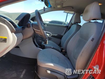 Zdjęcie 7 z 15 samochodu: 2016 HYUNDAI ACCENT SE VIN:KMHCT5AE4GU237696 - miniatura