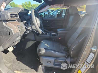 Zdjęcie 7 z 15 samochodu: 2024 TOYOTA TACOMA DOUBLE CAB VIN:3TMLB5JN4RM049470 - miniatura