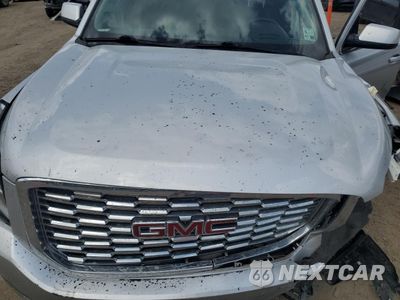 Zdjęcie 12 z 15 samochodu: 2018 GMC YUKON DENALI VIN:1GKS1CKJ6JR343796 - miniatura