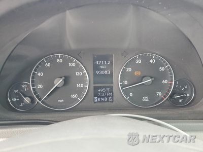 Zdjęcie 9 z 12 samochodu: 2005 MERCEDES-BENZ C 240 VIN:WDBRF61J35F580329 - miniatura