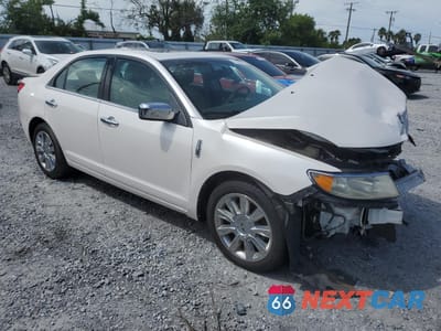 Czwarte zdjęcie samochodu z boku: 2010 LINCOLN MKZ VIN:3LNHL2GC4AR750696 - miniatura