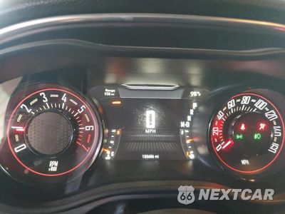 Zdjęcie 9 z 12 samochodu: 2016 DODGE CHALLENGER SXT VIN:2C3CDZAG7GH114184 - miniatura