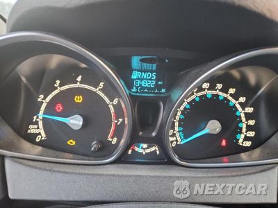 Zdjęcie 9 z 14 samochodu: 2015 FORD FIESTA SE VIN:3FADP4EJ2FM141413 - miniatura