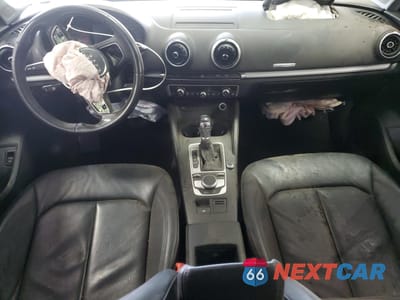 Zdjęcie 8 z 13 samochodu: 2018 AUDI A3 PREMIUM VIN:WAUB8GFF5J1027600 - miniatura