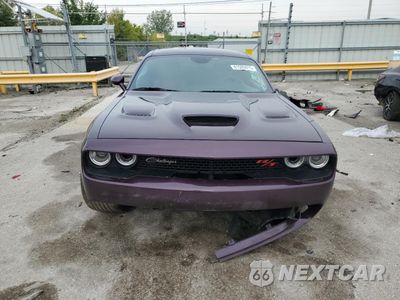 Piąte zdjęcie samochodu w środku: 2022 DODGE CHALLENGER R/T SCAT PACK VIN:2C3CDZFJ9NH222064 - miniatura