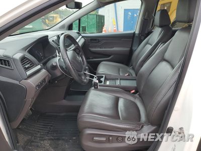Zdjęcie 7 z 16 samochodu: 2019 HONDA ODYSSEY EXL VIN:5FNRL6H74KB070267 - miniatura