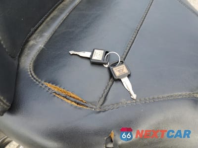 Zdjęcie 8 z 9 samochodu: 1989 HONDA GL1500 VIN:1HFSC2214KA101160 - miniatura