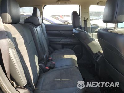 Zdjęcie 10 z 12 samochodu: 2020 MITSUBISHI OUTLANDER SE VIN:JA4AD3A3XLZ003260 - miniatura