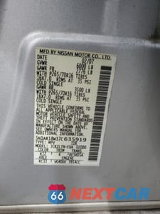 Zdjęcie 13 z 13 samochodu: 2001 NISSAN PATHFINDER LE VIN:5N1AR18W17C635919 - miniatura