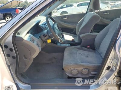 Zdjęcie 7 z 12 samochodu: 2001 HONDA ACCORD LX VIN:1HGCG56471A113358 - miniatura