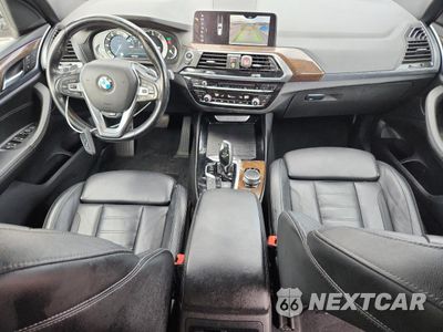 Zdjęcie 8 z 14 samochodu: 2018 BMW X3 XDRIVE30I VIN:5UXTR9C51JLD63729 - miniatura