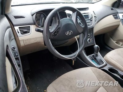 Zdjęcie 8 z 12 samochodu: 2016 HYUNDAI ELANTRA SE VIN:5NPDH4AE5GH711329 - miniatura