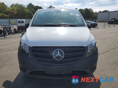 Piąte zdjęcie samochodu w środku: 2023 MERCEDES-BENZ METRIS VIN:W1YV0BEY2P4341110 - miniatura