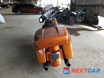 Czwarte zdjęcie samochodu z boku: 2015 HARLEY-DAVIDSON FLHXS STREET GLIDE SPECIAL VIN:1HD1KRM17FB695790 - miniatura