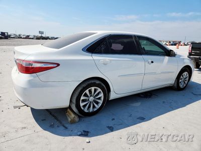 Trzecie zdjęcie samochodu z tyłu: 2015 TOYOTA CAMRY LE VIN:4T1BF1FK3FU942630 - miniatura