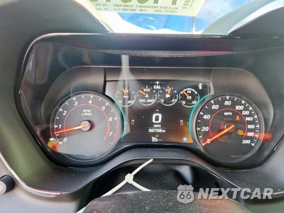 Zdjęcie 9 z 15 samochodu: 2017 CHEVROLET CAMARO SS VIN:1G1FE1R78H0167437 - miniatura