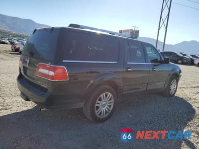 Trzecie zdjęcie samochodu z tyłu: 2011 LINCOLN NAVIGATOR L VIN:5LMJJ3J51BEJ09465 - miniatura