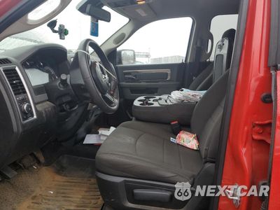 Zdjęcie 7 z 13 samochodu: 2019 RAM 1500 CLASSIC SLT VIN:1C6RR6GG5KS698199 - miniatura