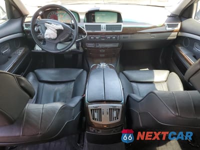 Zdjęcie 8 z 14 samochodu: 2006 BMW 750 I VIN:WBAHL83506DT07215 - miniatura