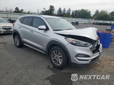 Czwarte zdjęcie samochodu z boku: 2017 HYUNDAI TUCSON LIMITED VIN:KM8J3CA49HU546567 - miniatura