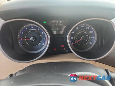 Zdjęcie 9 z 13 samochodu: 2012 HYUNDAI ELANTRA GLS VIN:KMHDH4AE4CU490107 - miniatura