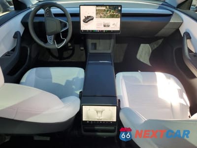 Zdjęcie 8 z 13 samochodu: 2025 TESLA MODEL 3 VIN:5YJ3E1EBXSF000722 - miniatura