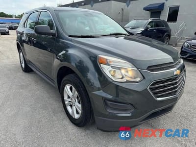Czwarte zdjęcie samochodu z boku: 2017 CHEVROLET EQUINOX LS VIN:2GNALBEK1H1546430 - miniatura