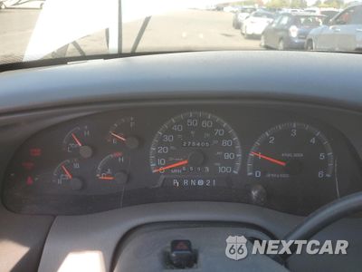Zdjęcie 9 z 12 samochodu: 1998 FORD EXPEDITION VIN:1FMFU18L8WLA03766 - miniatura
