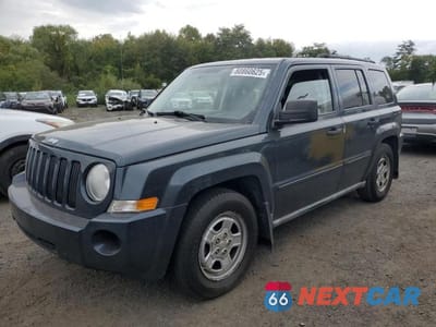 2008 JEEP PATRIOT SPORT 1J8FT28WX8D721848 - główne zdjęcie licytacji z USA - miniatura