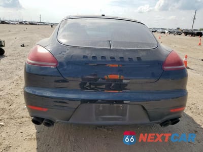 Zdjęcie 6 z 14 samochodu: 2016 PORSCHE PANAMERA GTS VIN:WP0AF2A70GL080547 - miniatura