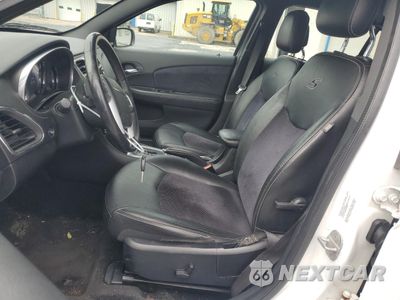 Zdjęcie 7 z 12 samochodu: 2013 CHRYSLER 200 LIMITED VIN:1C3CCBCG5DN738561 - miniatura