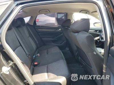 Zdjęcie 10 z 12 samochodu: 2019 HONDA ACCORD LX VIN:1HGCV1F10KA102191 - miniatura