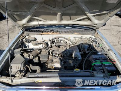 Zdjęcie 11 z 14 samochodu: 2001 TOYOTA TACOMA XTRACAB VIN:5TEVL52N81Z847384 - miniatura