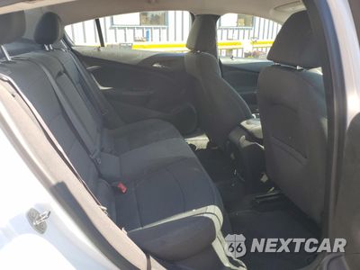 Zdjęcie 10 z 15 samochodu: 2017 CHEVROLET CRUZE LT VIN:1G1BE5SM1H7134938 - miniatura