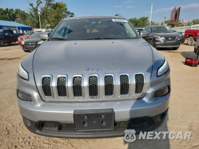 Piąte zdjęcie samochodu w środku: 2015 JEEP CHEROKEE LATITUDE VIN:1C4PJMCB1FW714760 - miniatura