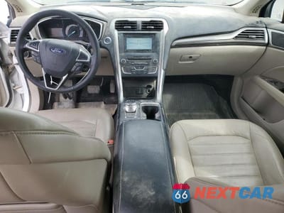 Zdjęcie 8 z 13 samochodu: 2018 FORD FUSION SE VIN:3FA6P0HD6JR204029 - miniatura