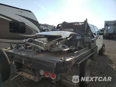 Trzecie zdjęcie samochodu z tyłu: 2017 GMC SIERRA K3500 VIN:1GT52VCG2HZ199601 - miniatura