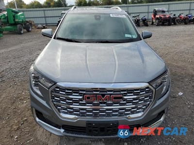Piąte zdjęcie samochodu w środku: 2024 GMC TERRAIN DENALI VIN:3GKALXEG7RL180558 - miniatura