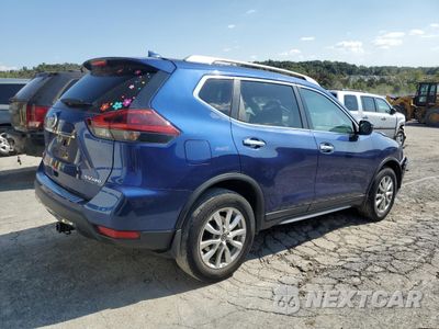 Trzecie zdjęcie samochodu z tyłu: 2018 NISSAN ROGUE S VIN:5N1AT2MV0JC730063 - miniatura