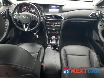 Zdjęcie 8 z 13 samochodu: 2018 INFINITI QX30 BASE VIN:SJKCH5CR7JA047242 - miniatura